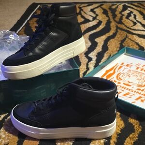 Le Tigre Moonless Night Women's Sneakers